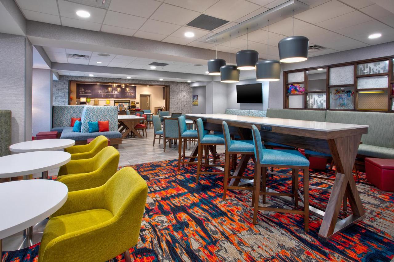 Hampton Inn Paris, Tn Buitenkant foto