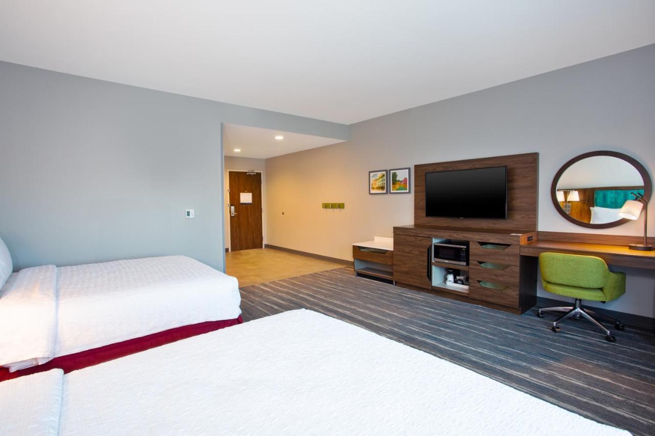 Hampton Inn Paris, Tn Buitenkant foto